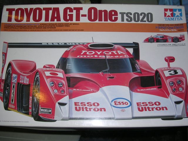 Toyota GT-One (1).JPG