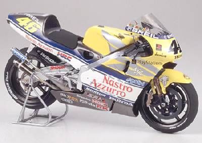 2001_-_Honda_NSR_500_Nastro_Azzurro.jpg