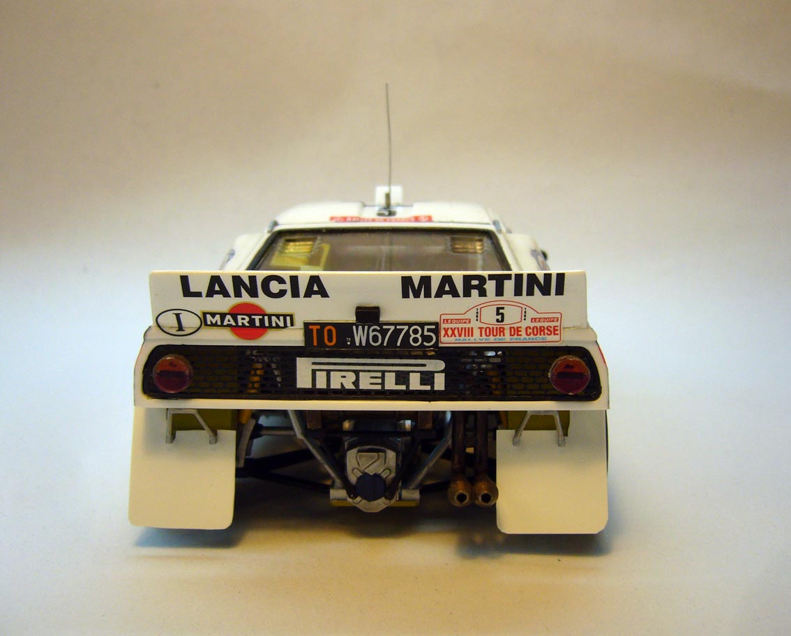 Lancia4.jpg