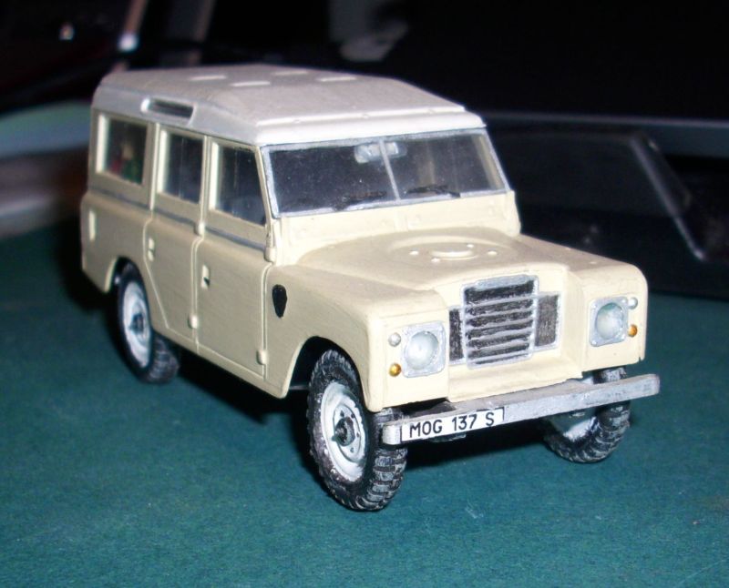 Land Rover_5.jpg