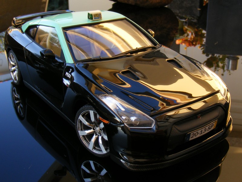Nissan R35 GT-R (3).JPG
