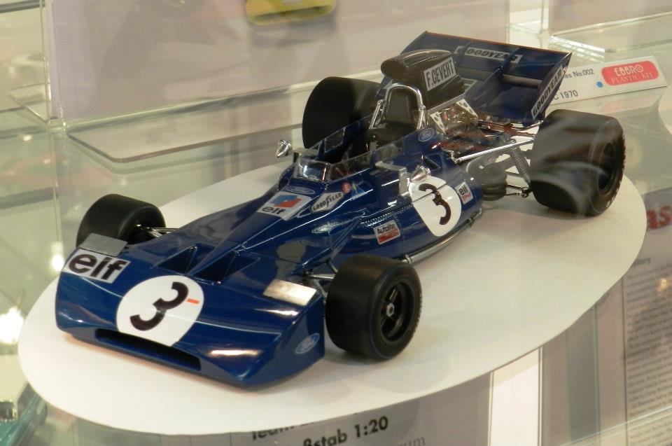 Ebbro  Tyrrell 002.jpg