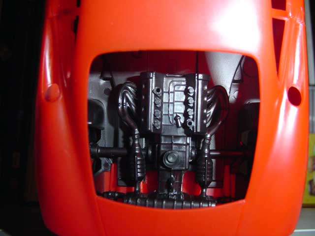 Uma parte do motor. Saquei-a da grelha para ver como fica, e se tá tudo ok. Falta pintar.