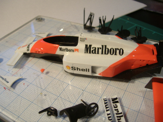 McLarenMP4-3 008.jpg