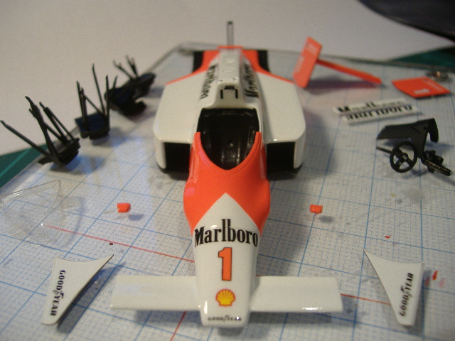 McLarenMP4-3 004.jpg