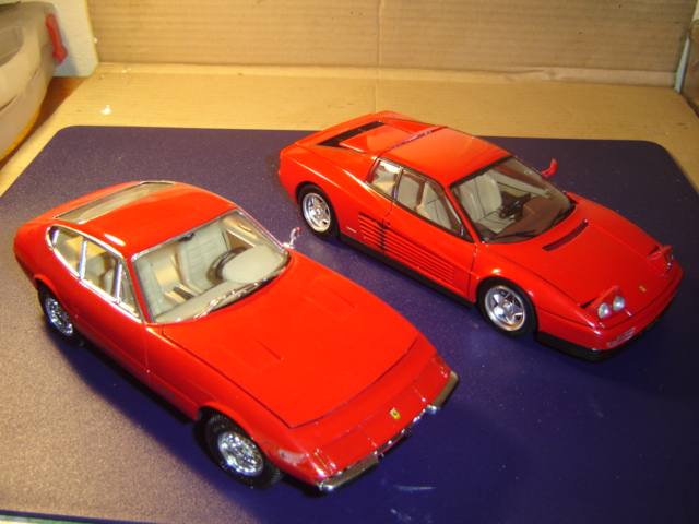 Ferrari 365 GTB/4 «Daytona» (1968) - Revell e Ferrari Testarossa (1985) - Tamiya
