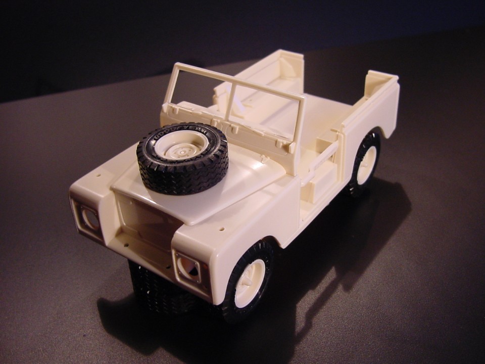 land rover monogram.06JPG.JPG