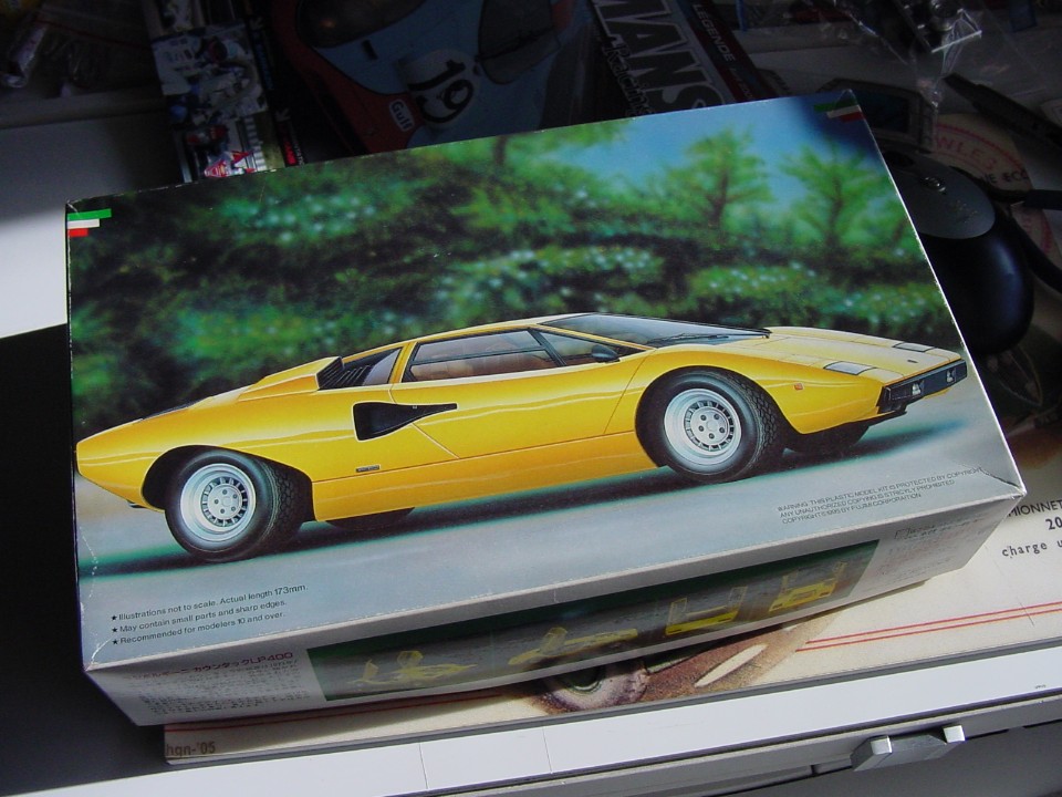 countach.JPG