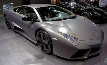 350px-Lamborghini_Revent%C3%B3n.jpg