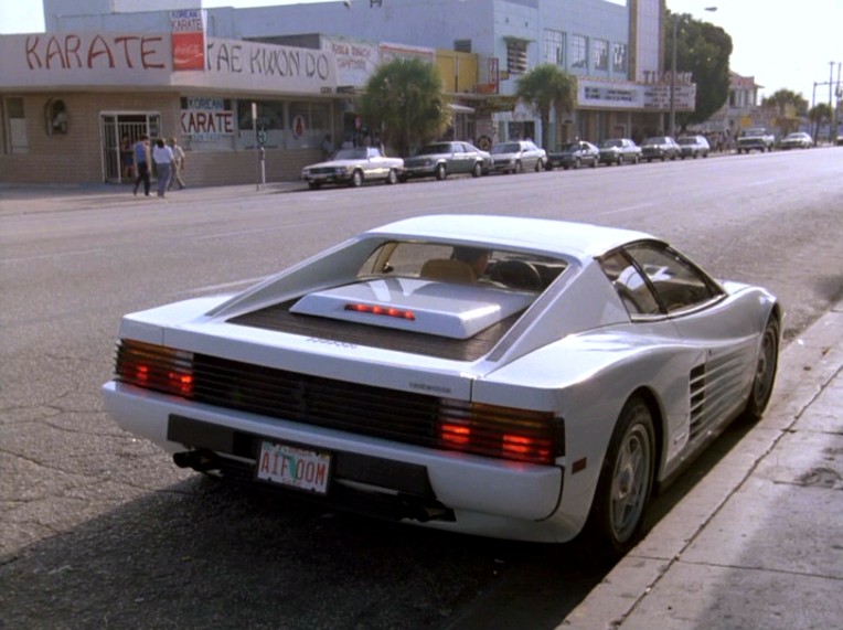 a caixa ja conhecem mas vai ficar como este do Miami Vice
