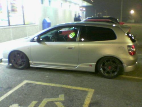 tuning_car_audio_12102005_1_gd.jpg
