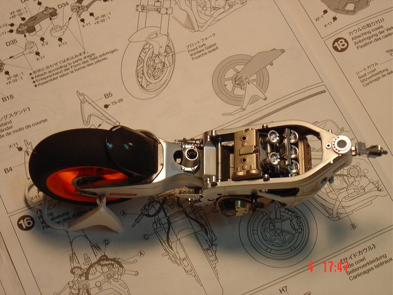 RCV 211 033L.jpg