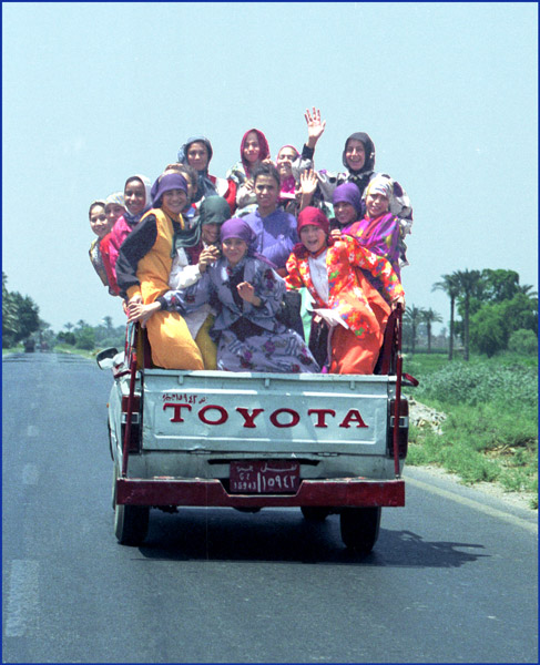 Camioneta toyota.jpg