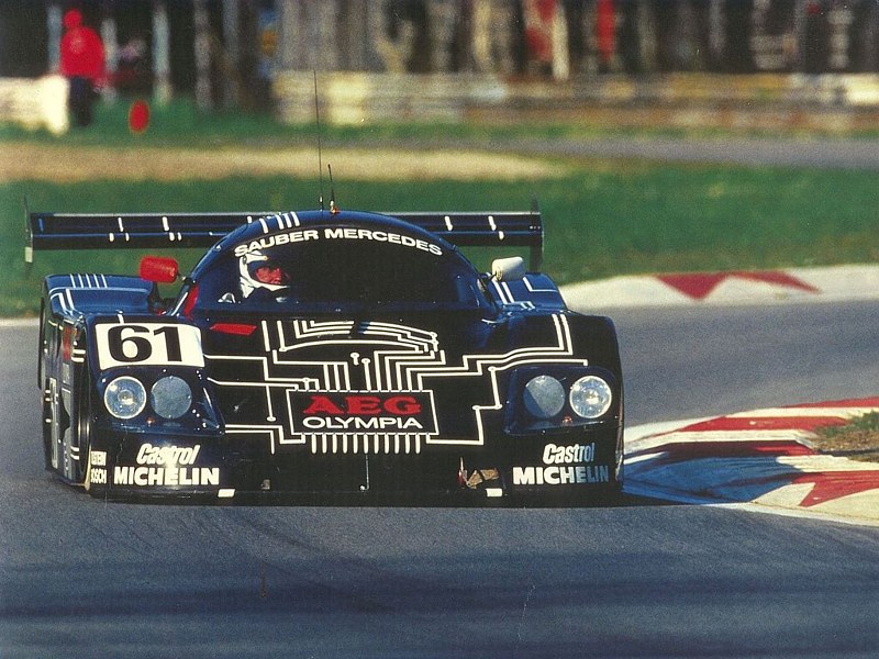 A versão dos 100km de silverstone que reproduzi...