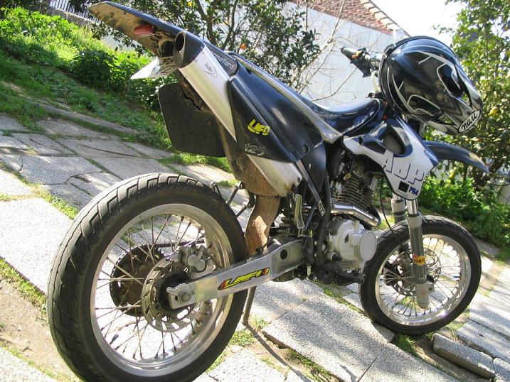 AJP PR4 125 SM