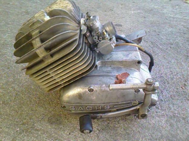 Motor saches 5 com carburador dellorto 21 mm.jpg