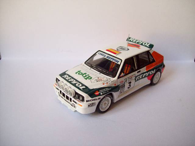 Lancia Delta HF Integrale Rallye de l-Acropole 1993 C. Sainz.jpg
