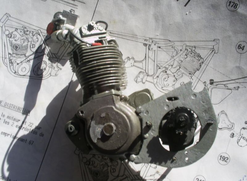 Norton_009_red.jpg