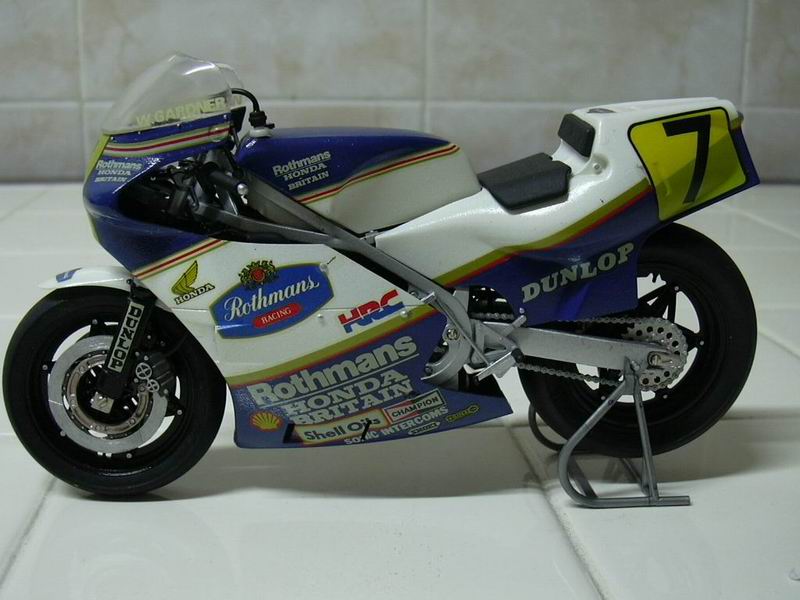 Honda NS 500_01.jpg
