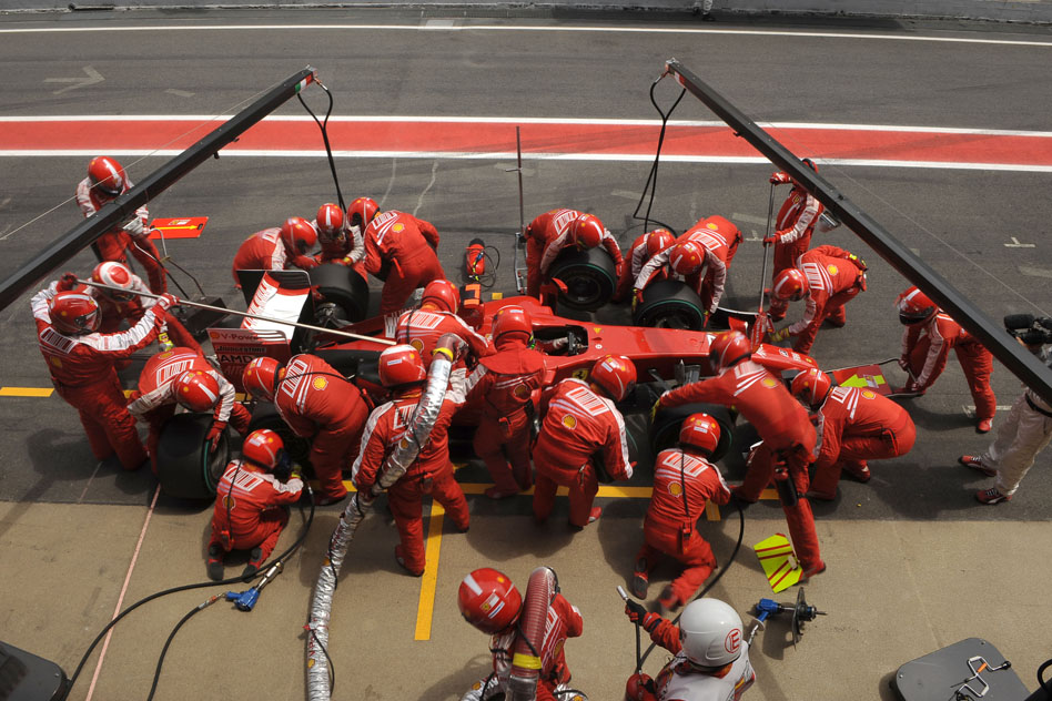 ferrari_bar.jpg