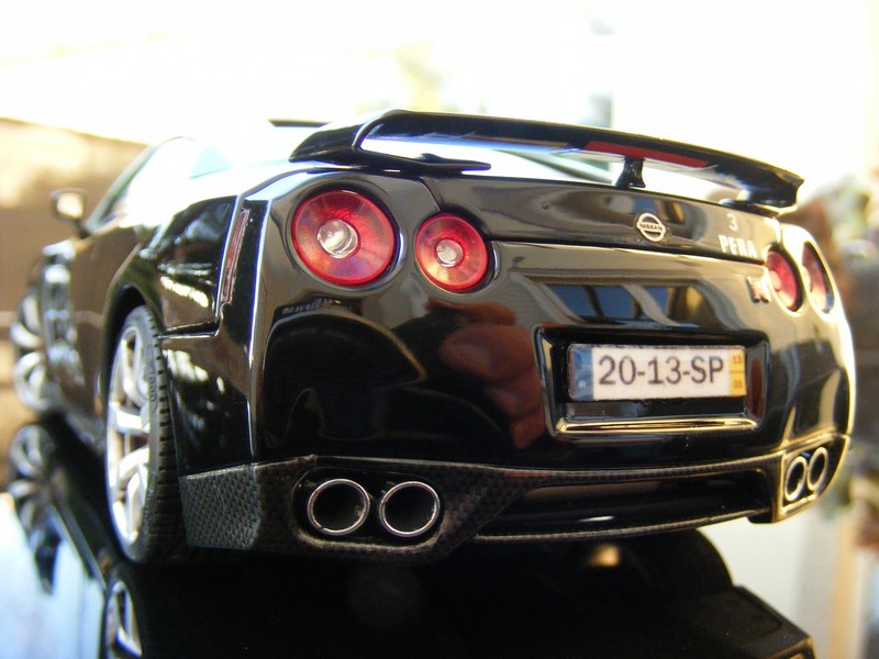 Nissan R35 GT-R (10).JPG