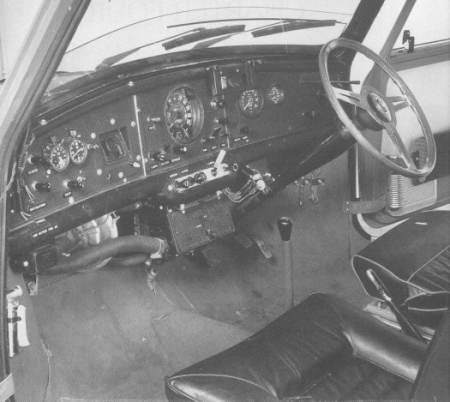 Interior carro de rali