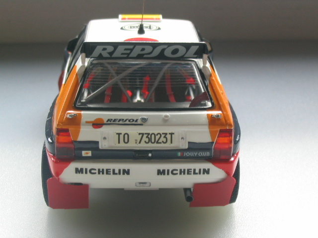 Lancia Repsol 050.jpg