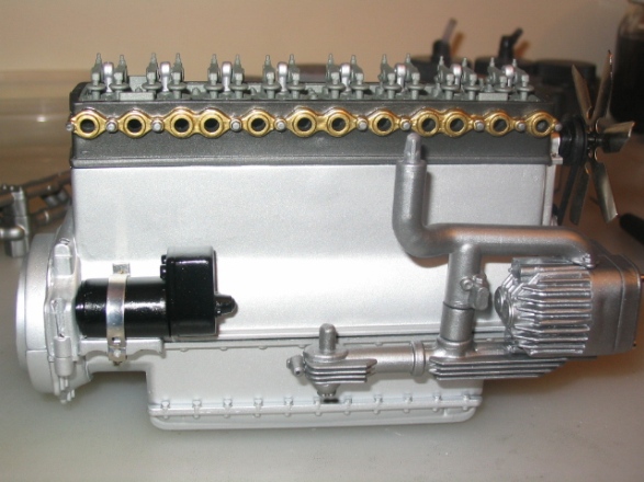 Mercedes 015.jpg