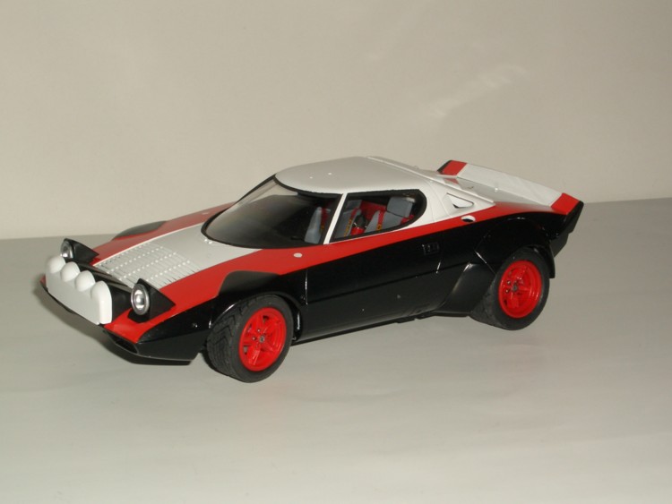 SCOCCA STRATOS1 .jpg