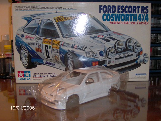 Escort03.jpg