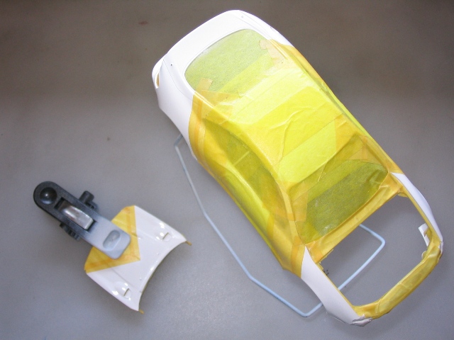 O arduo trabalho de fazer mascaras